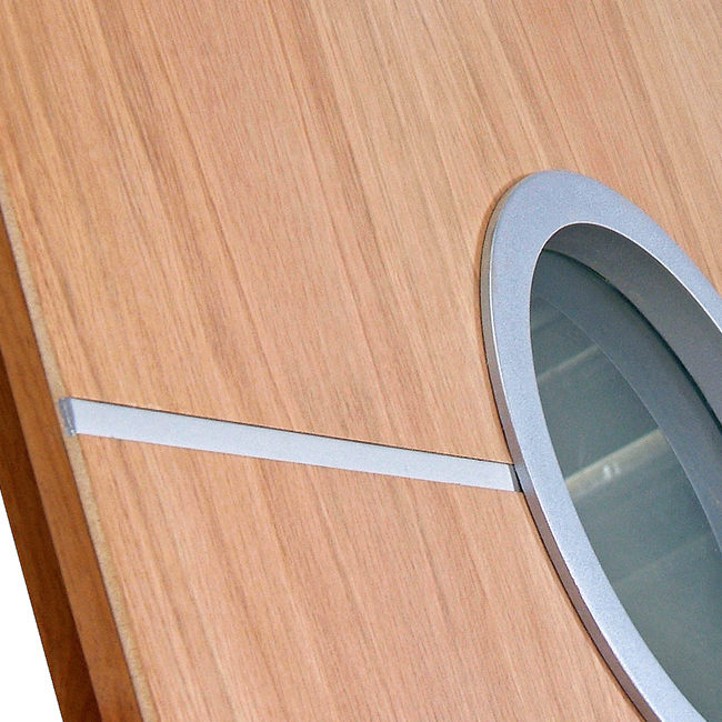 Détail de finition des portes intérieures de la gamme Expression